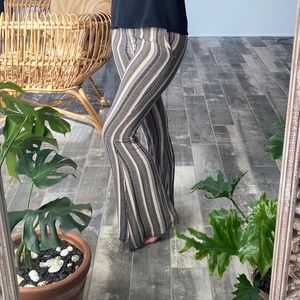 Stone cold fox flare pants 1 small